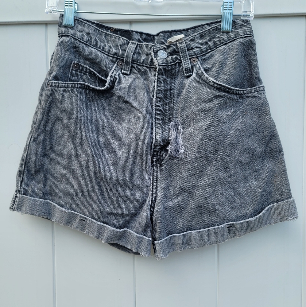 Vintage Levi's 954 Shorts Black High waisted Size 25